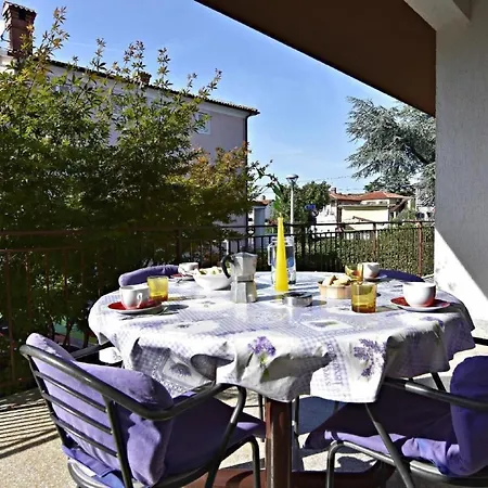 Apartment Grosse In Mit Terrasse Und Grill By Interhome