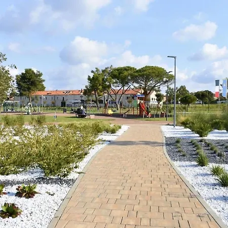 Apartment Grosse In Mit Terrasse Und Grill By Interhome *